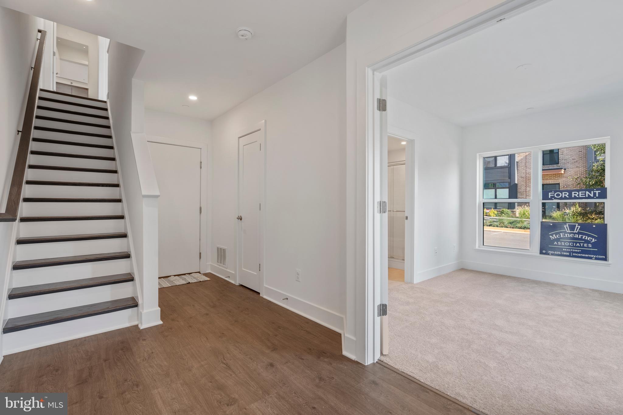 2038 TYSONS RIDGELINE ROAD