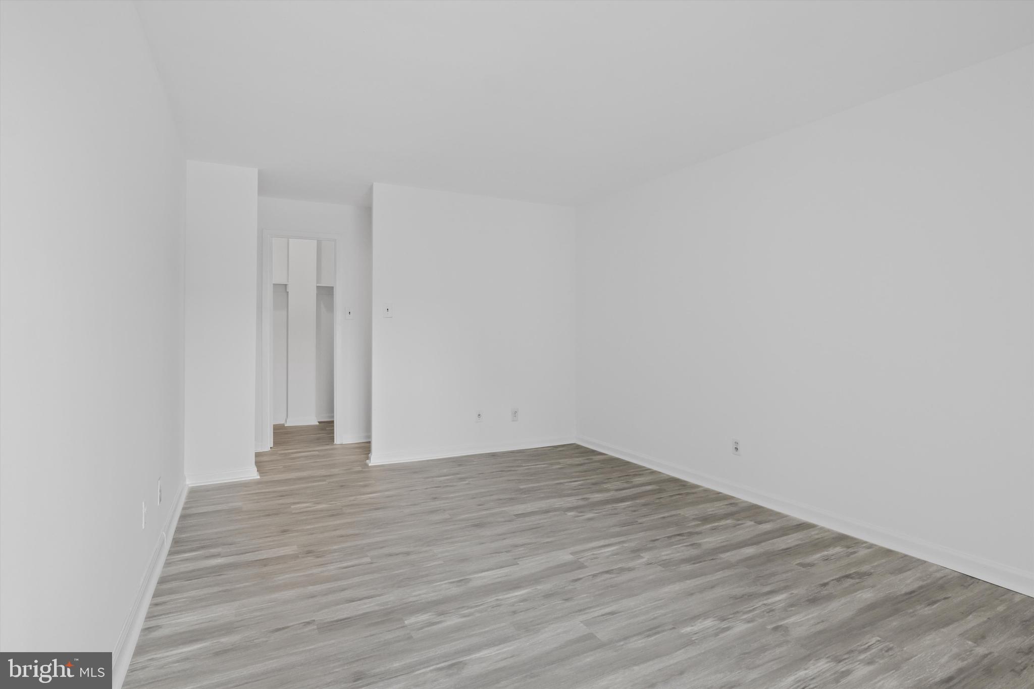 3100 S MANCHESTER STREET 731