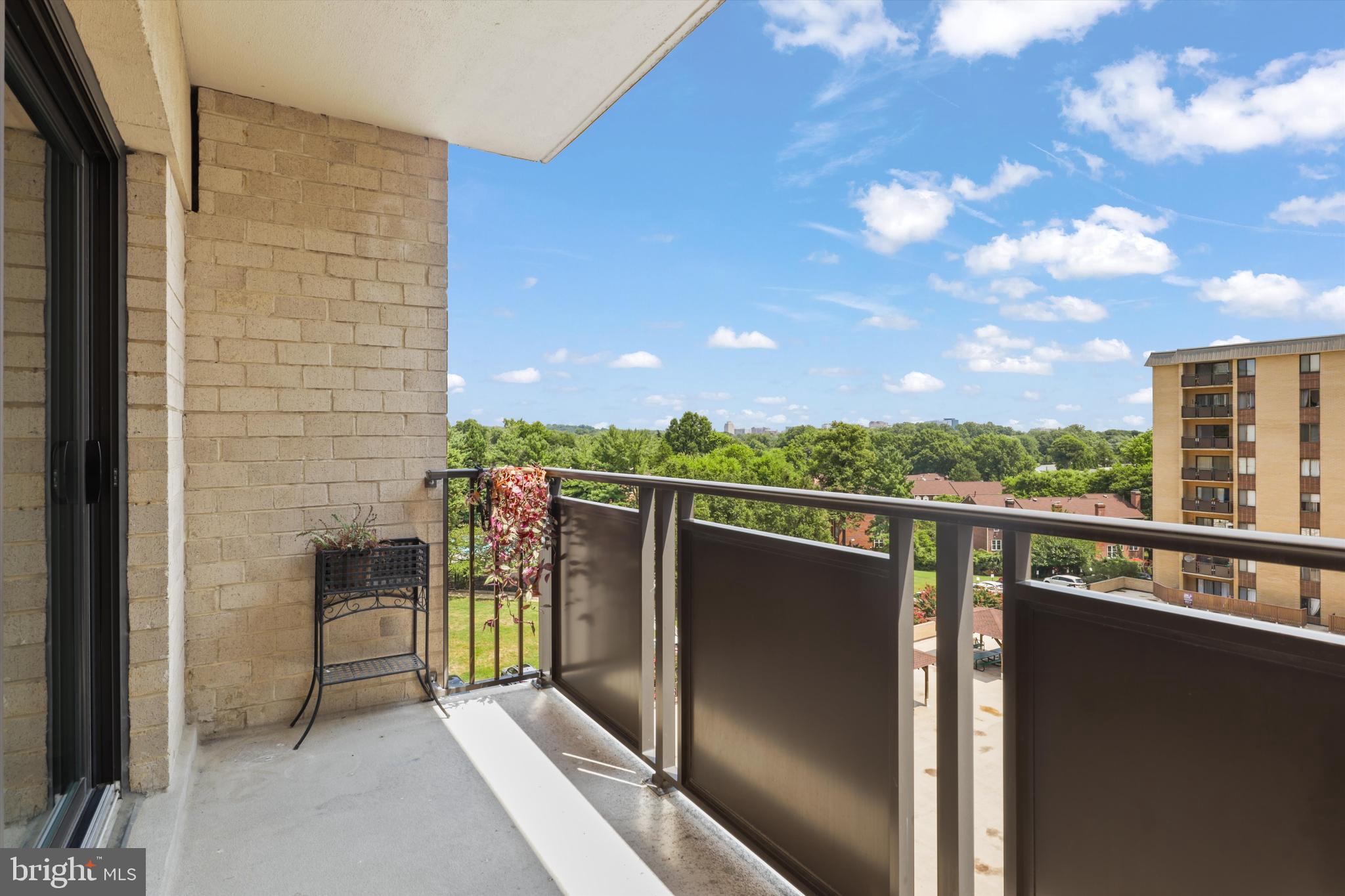 3100 S MANCHESTER STREET 731