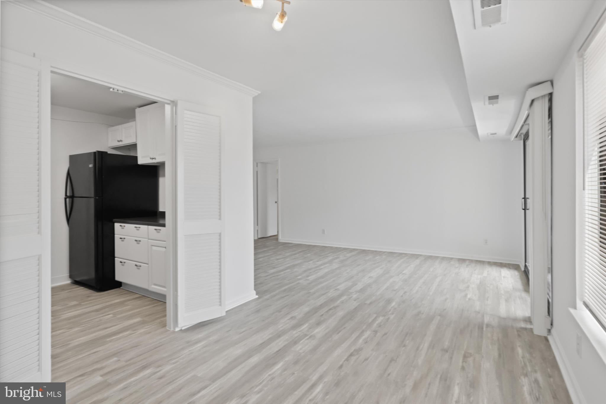 3100 S MANCHESTER STREET 731