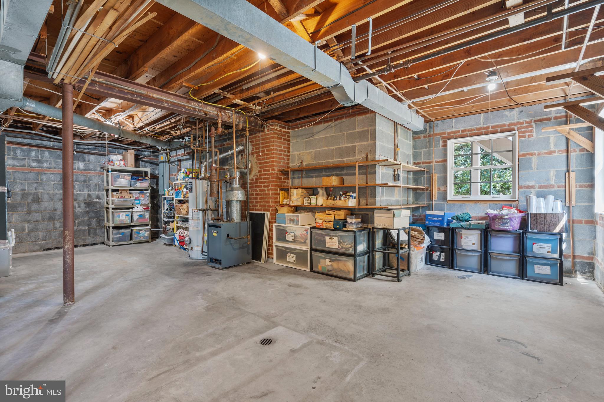 4803 AUTUMN LAKE WAY
