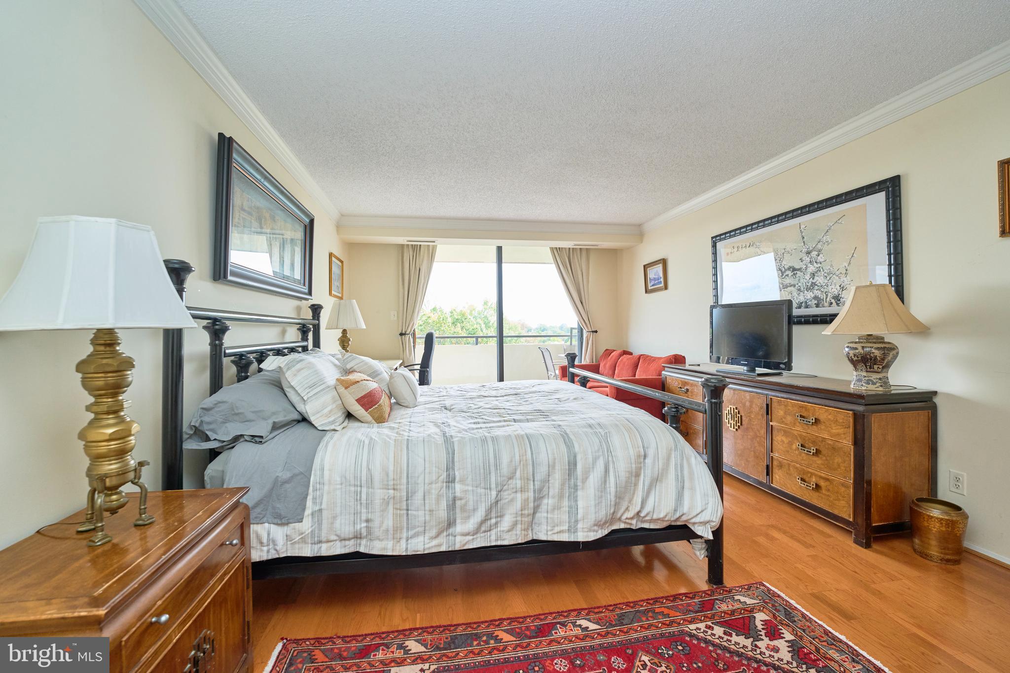 1800 OLD MEADOW ROAD 503