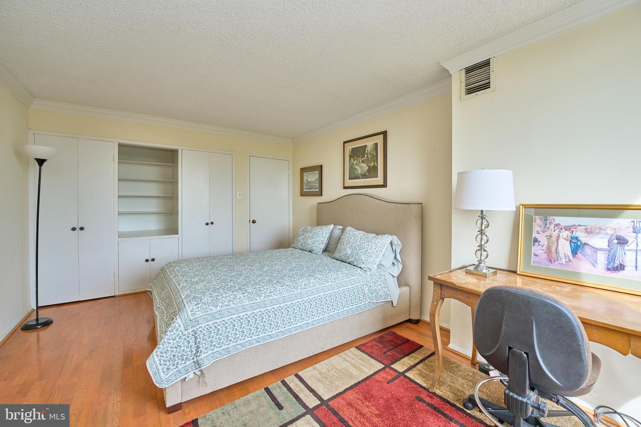 1800 OLD MEADOW ROAD 503