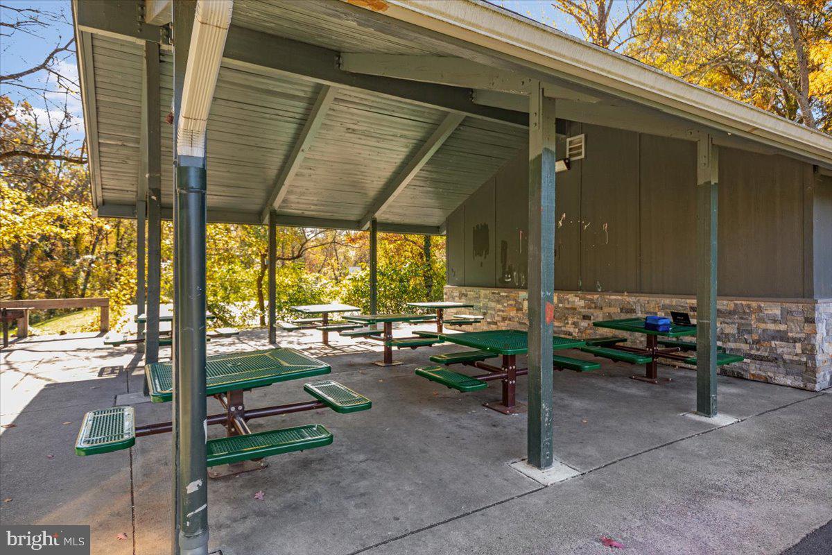 3399 ANNANDALE