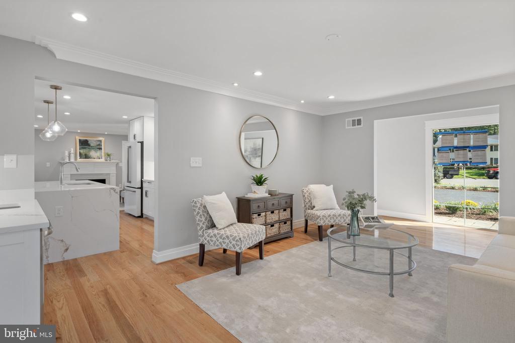 9516 FERRY HARBOUR COURT
