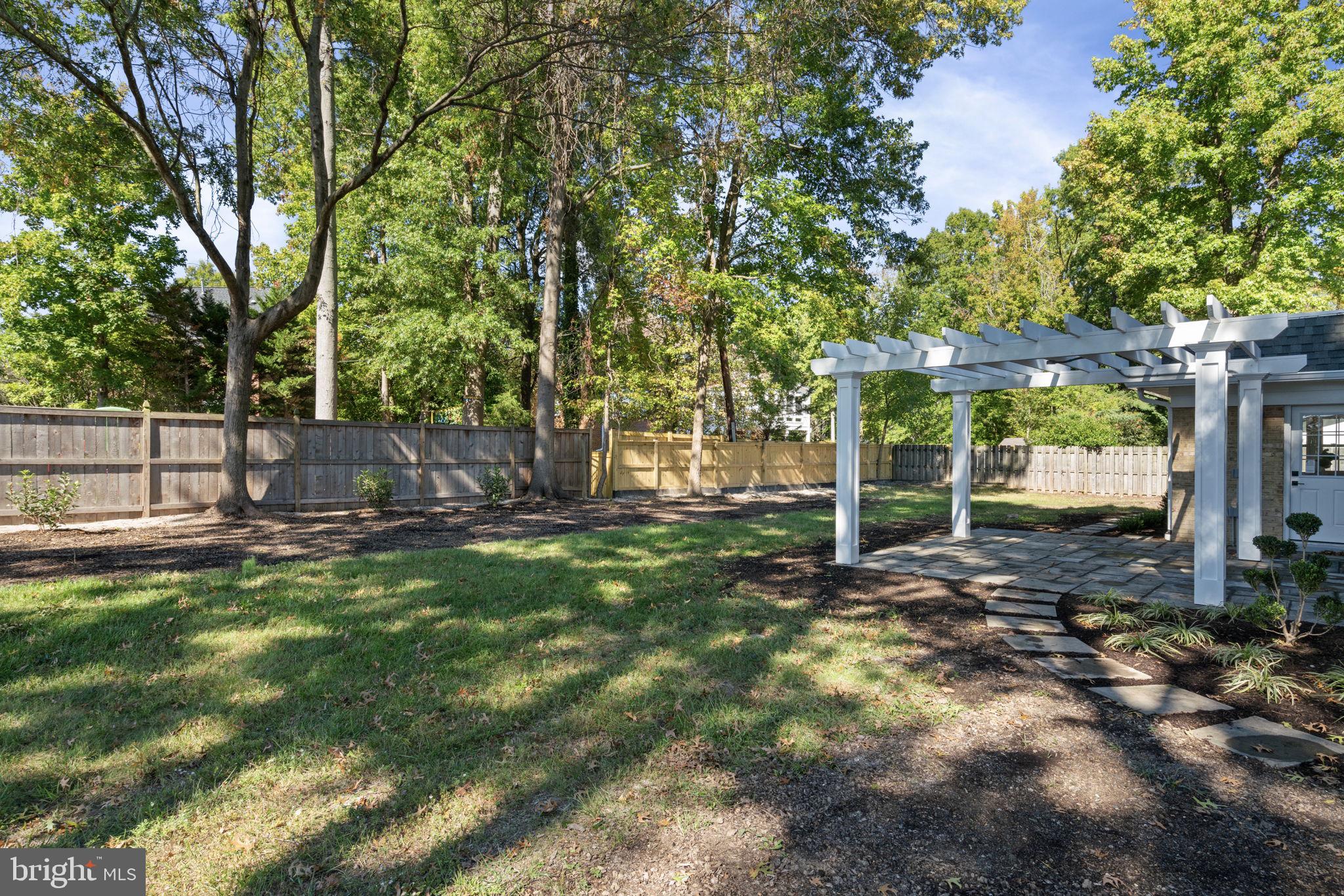 9516 FERRY HARBOUR COURT