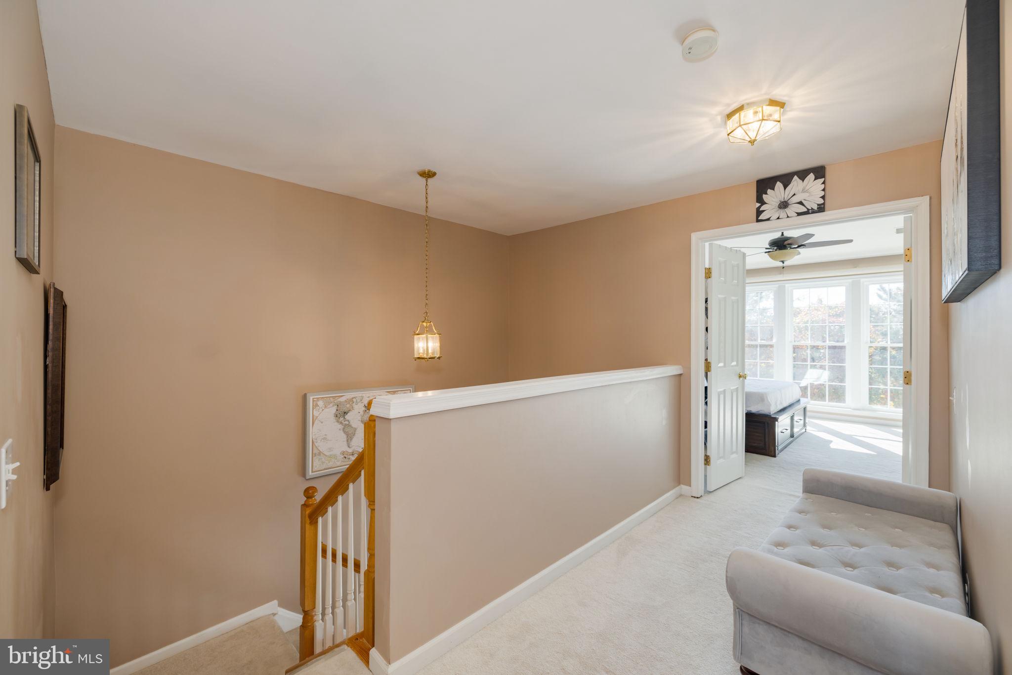 6184 MANCHESTER PARK CIRCLE