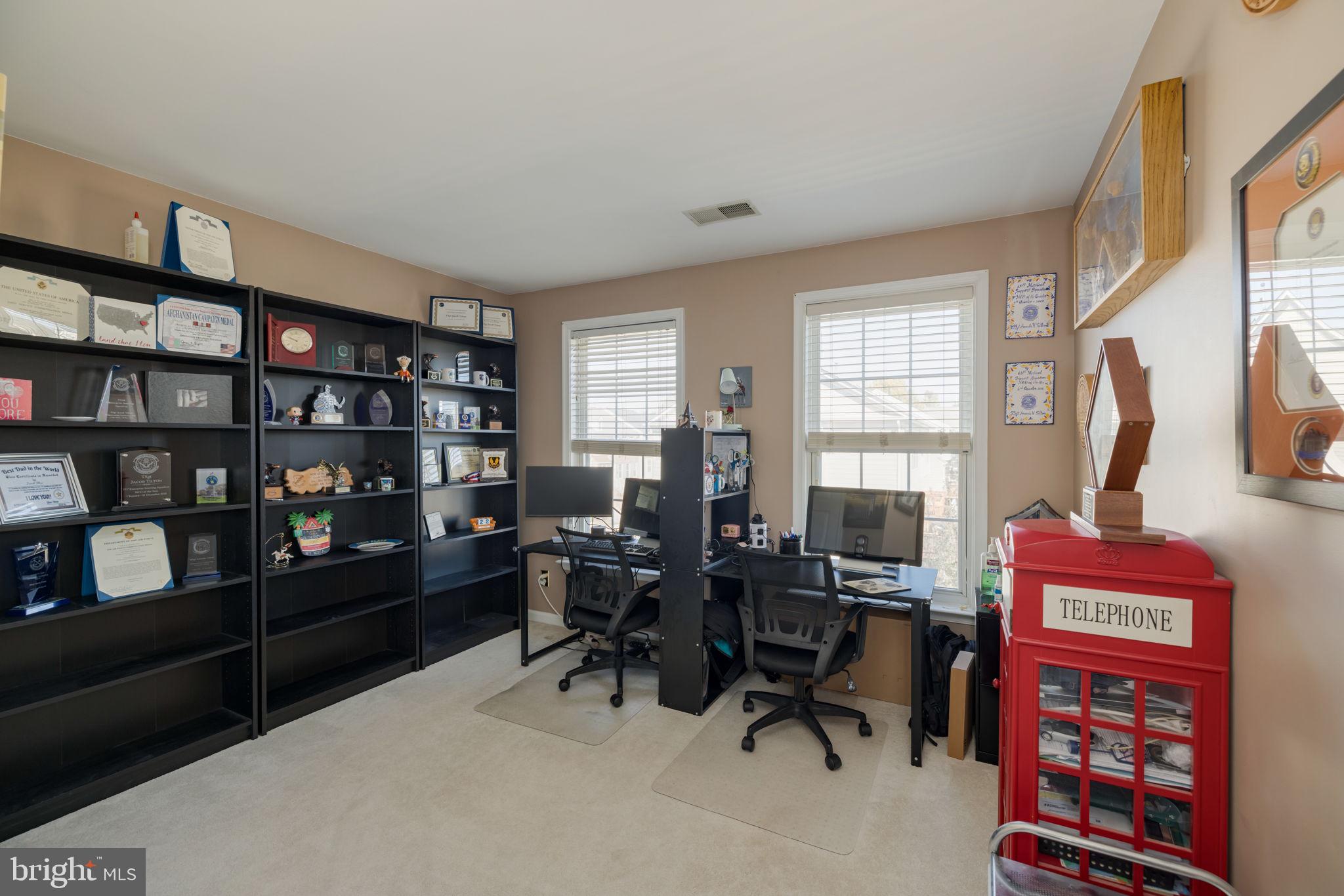 6184 MANCHESTER PARK CIRCLE