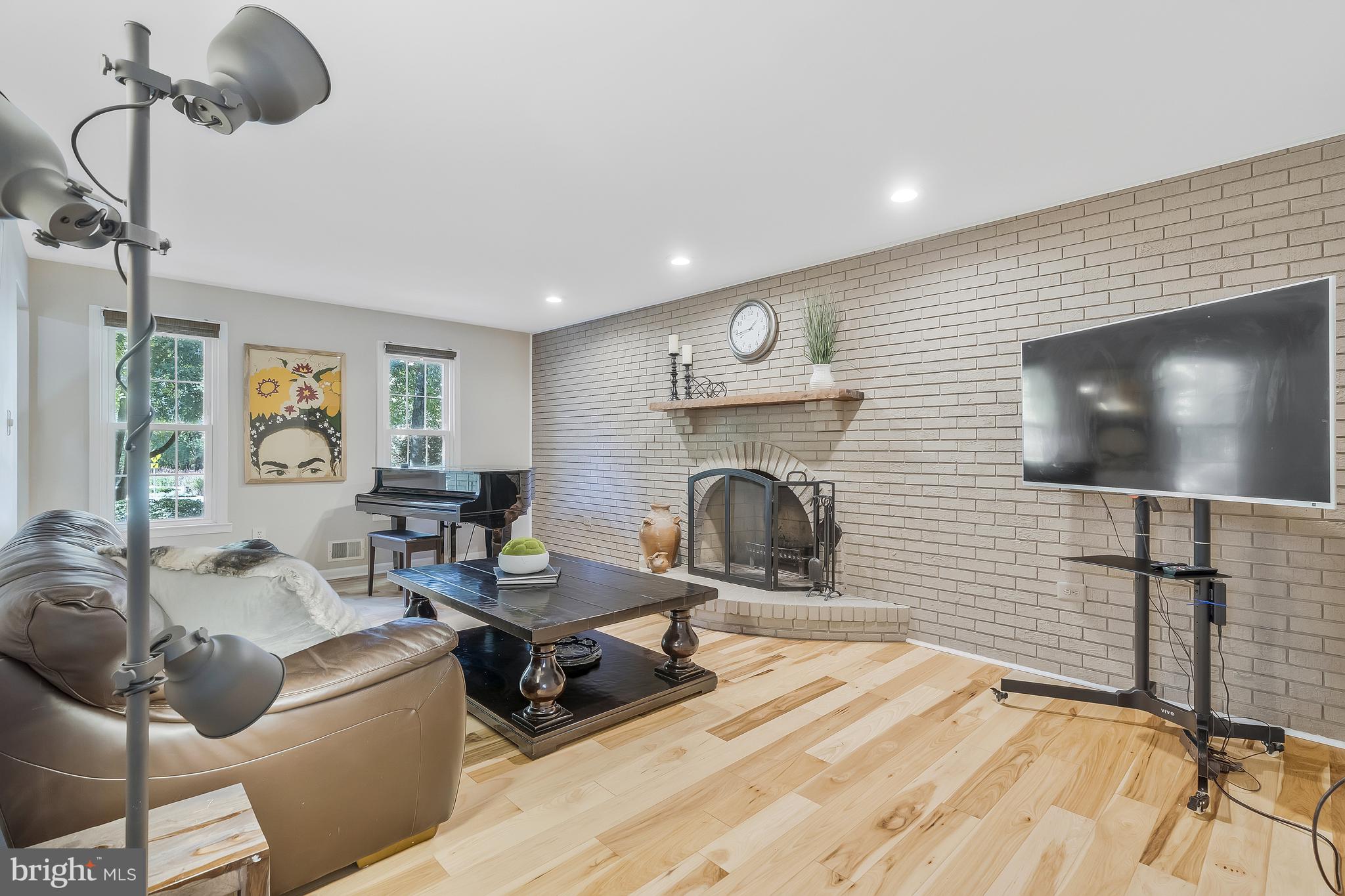 12623 FRANKLIN FARM