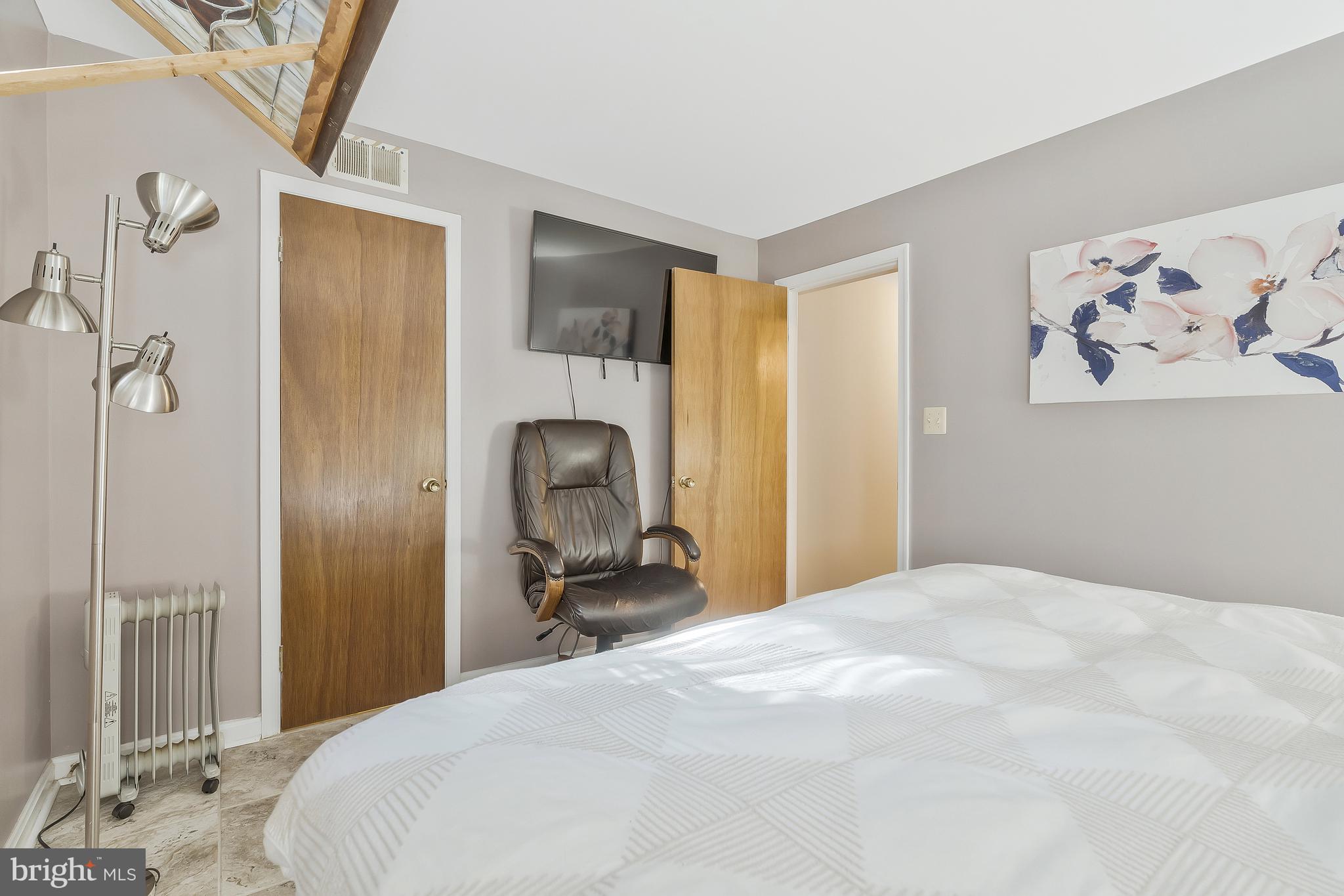 12623 FRANKLIN FARM