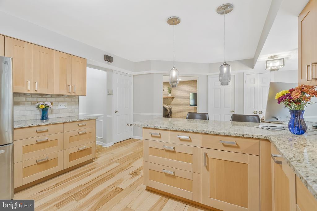 12623 FRANKLIN FARM