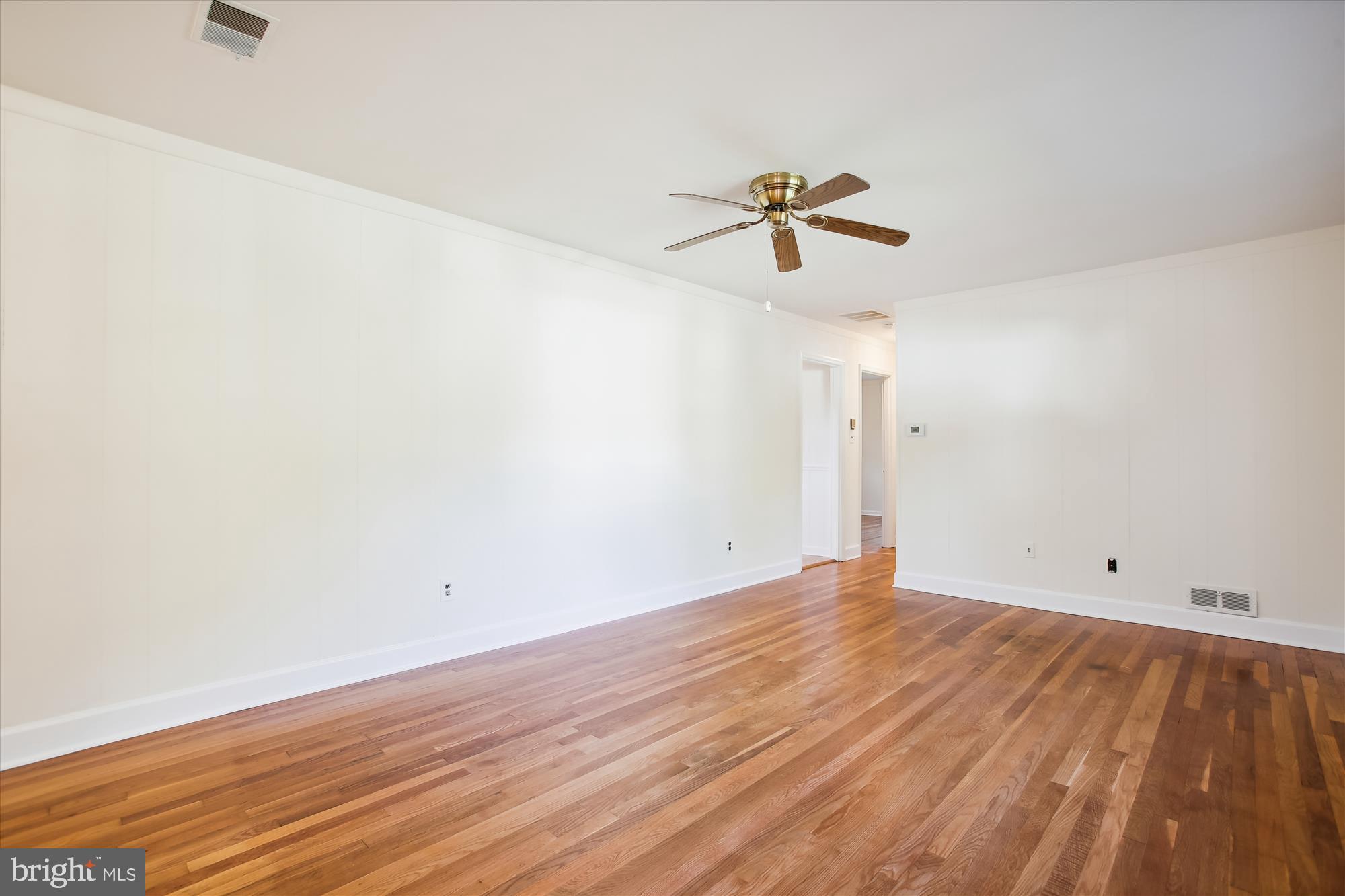 2405 PHILLIPS DRIVE