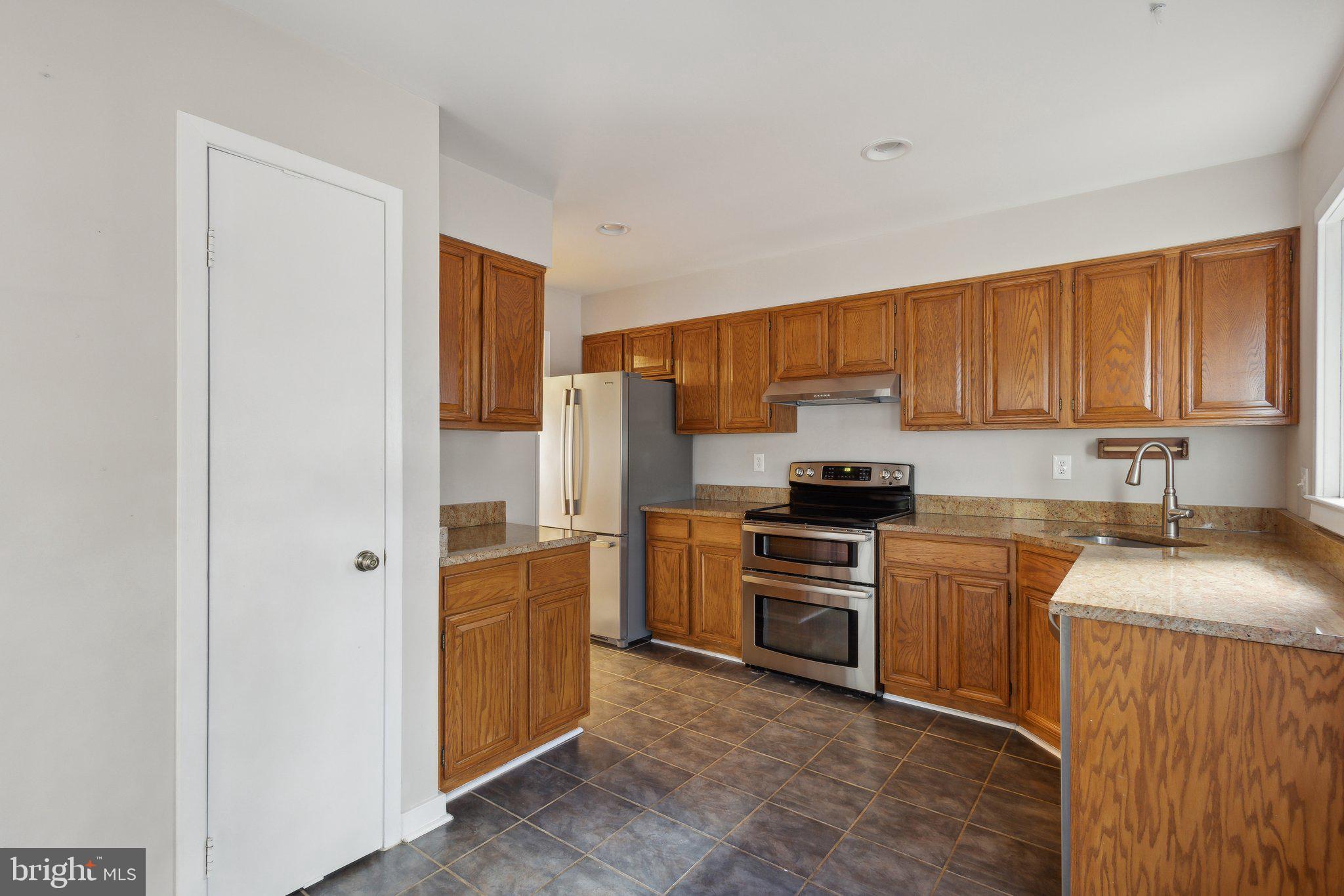 11436 FAIRWAY DRIVE