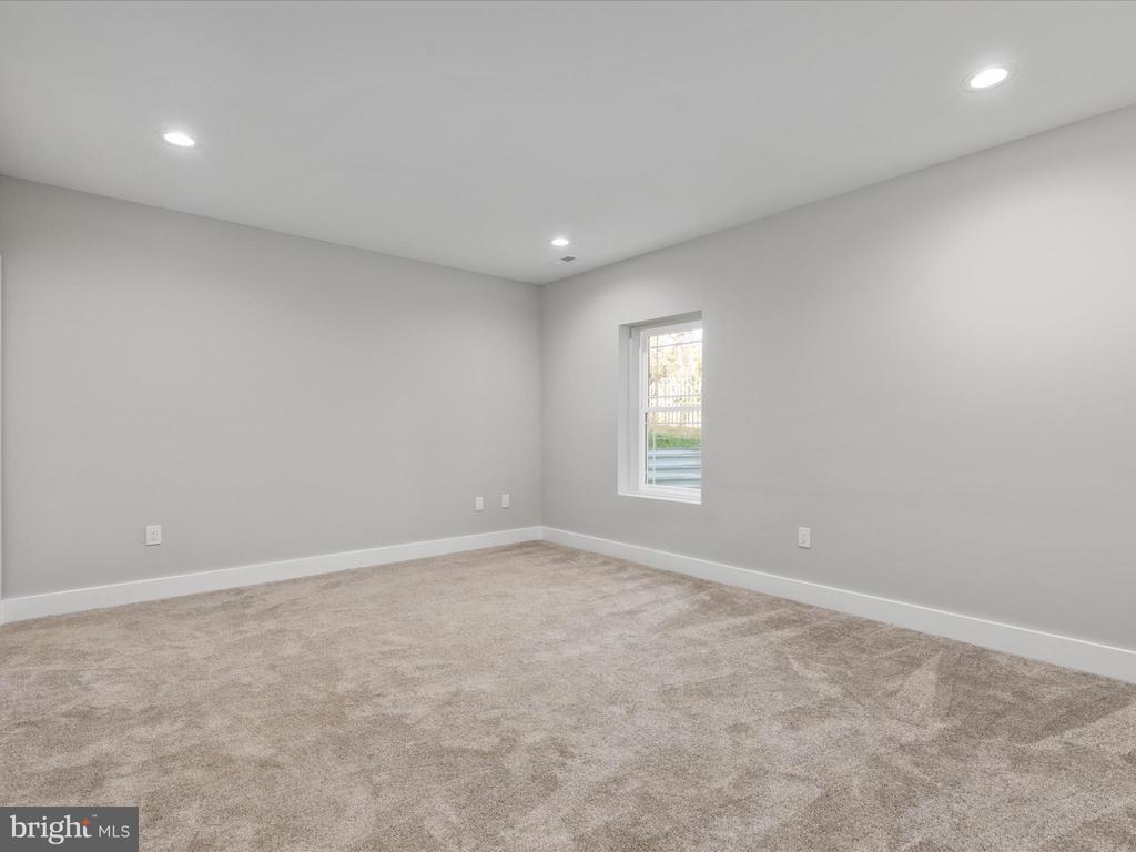 9727 MAURY ROAD