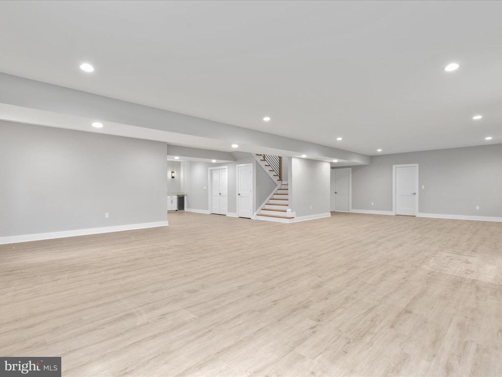 9727 MAURY ROAD