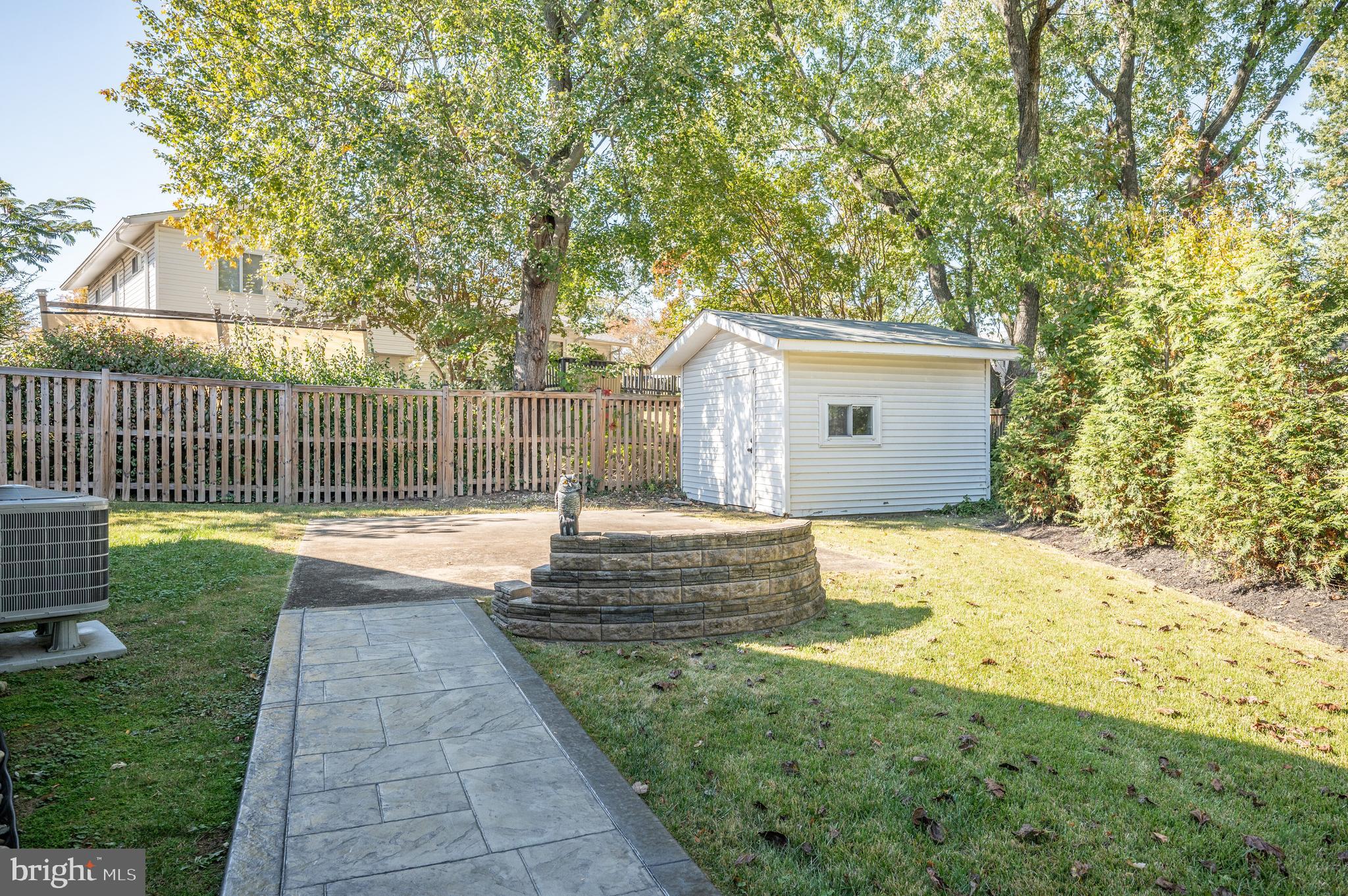 4202 JAVINS DRIVE