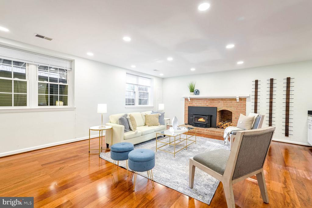 4499 MORNING WIND COURT