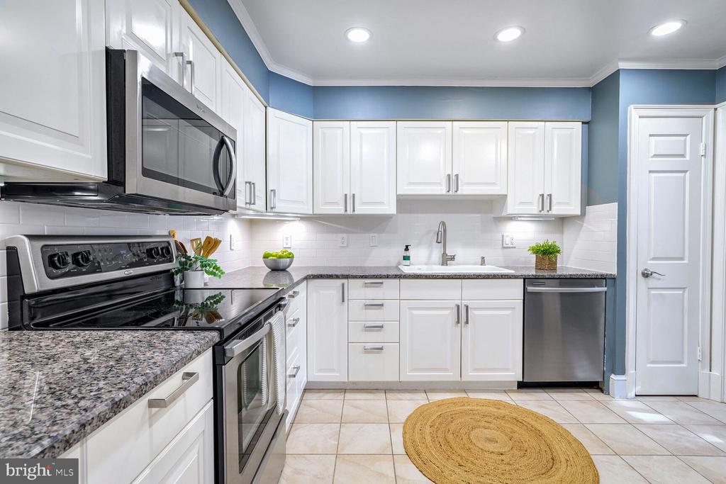 4499 MORNING WIND COURT