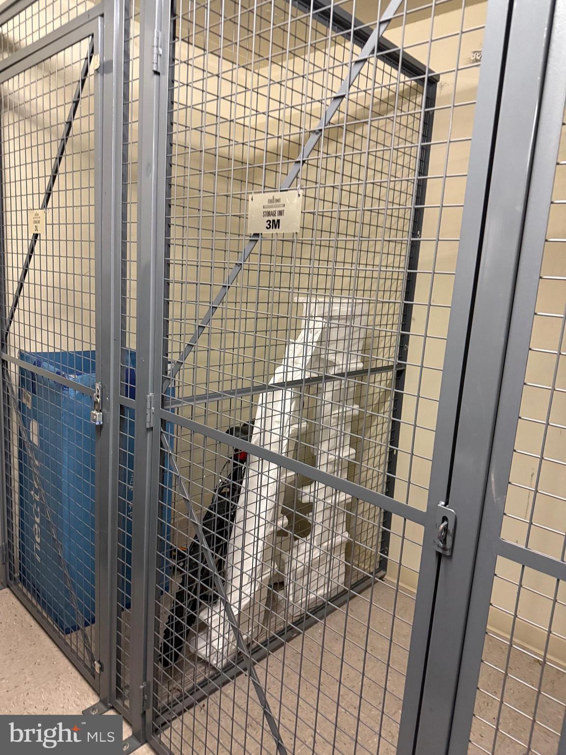 2451 MIDTOWN AVENUE 927