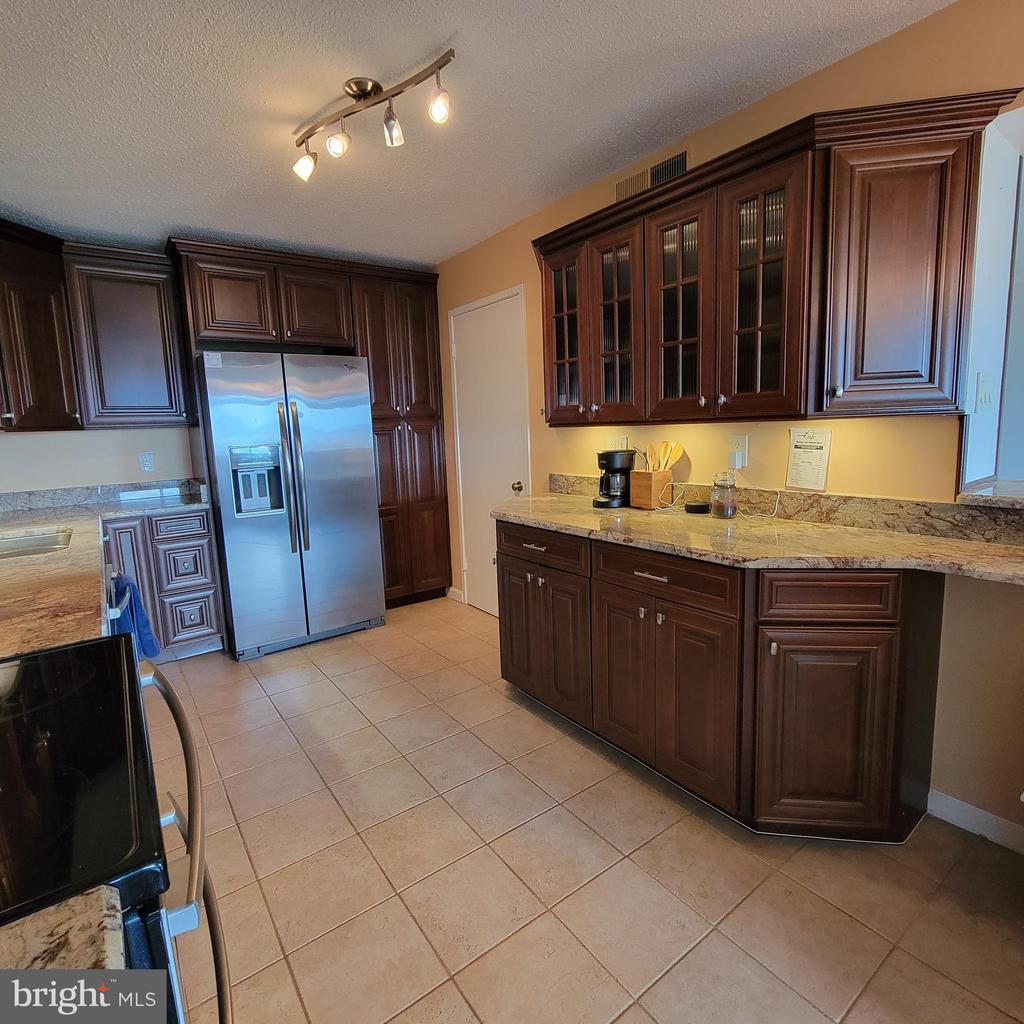 5903 MOUNT EAGLE DRIVE 1502