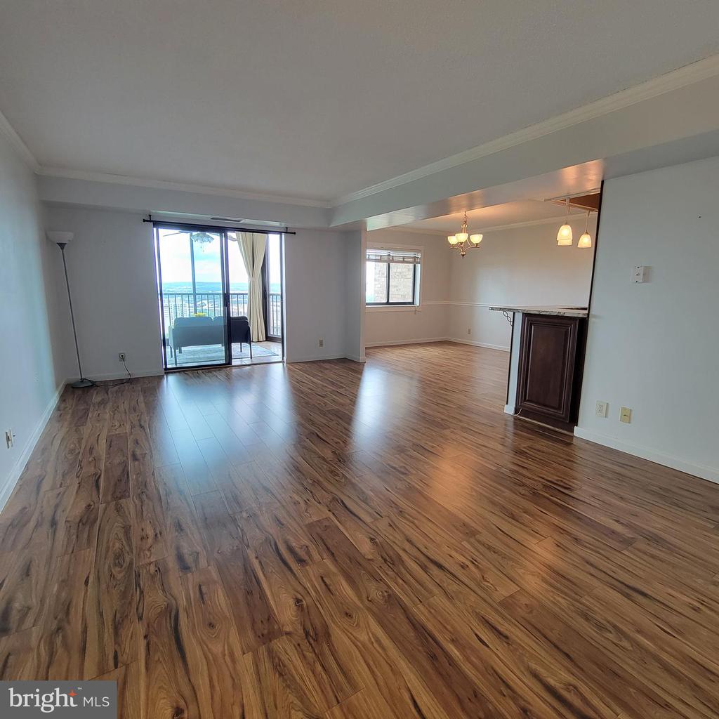 5903 MOUNT EAGLE DRIVE 1502
