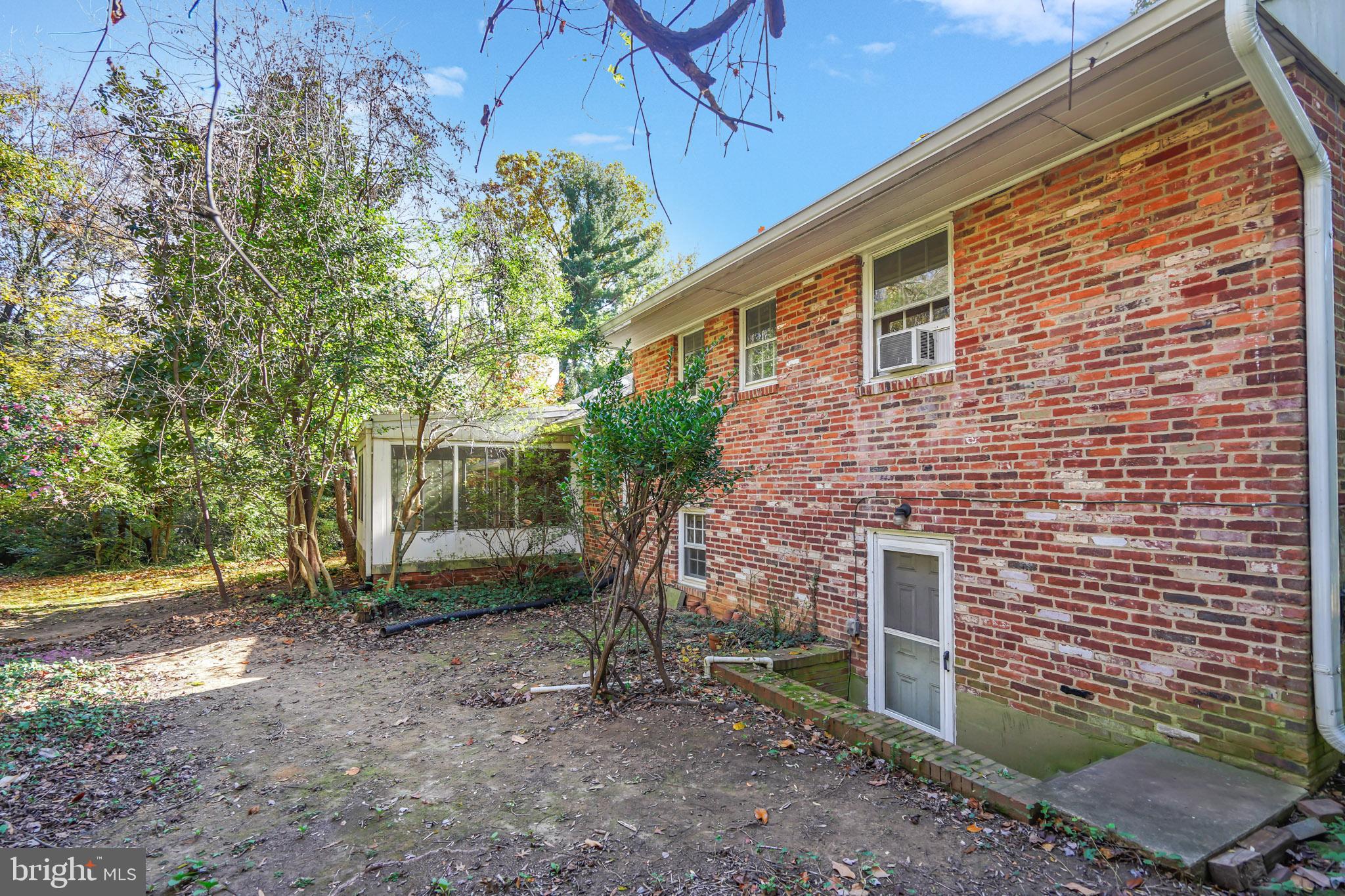 6420 SLEEPY RIDGE ROAD