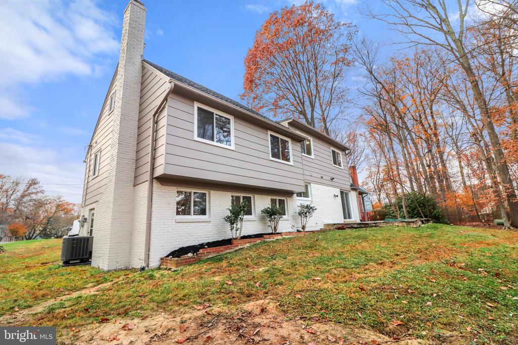 9510 SAINT CHARLES PLACE