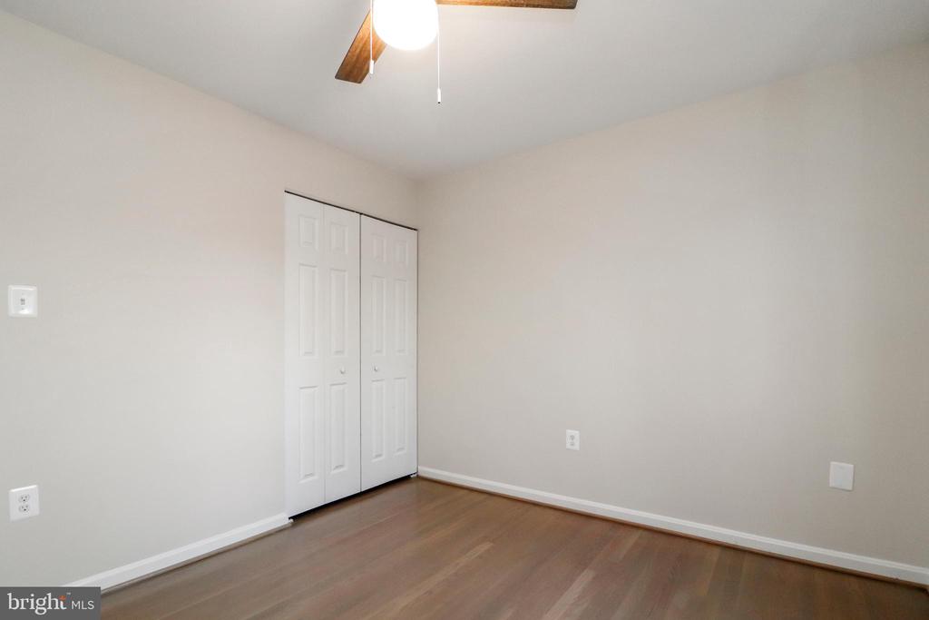 9510 SAINT CHARLES PLACE
