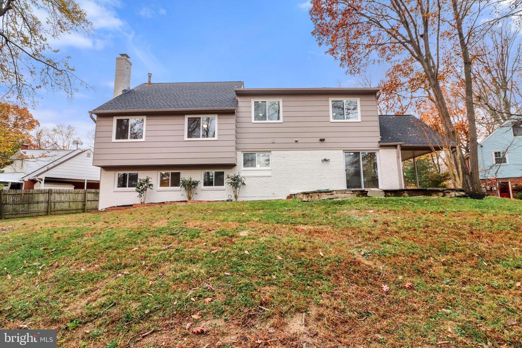 9510 SAINT CHARLES PLACE