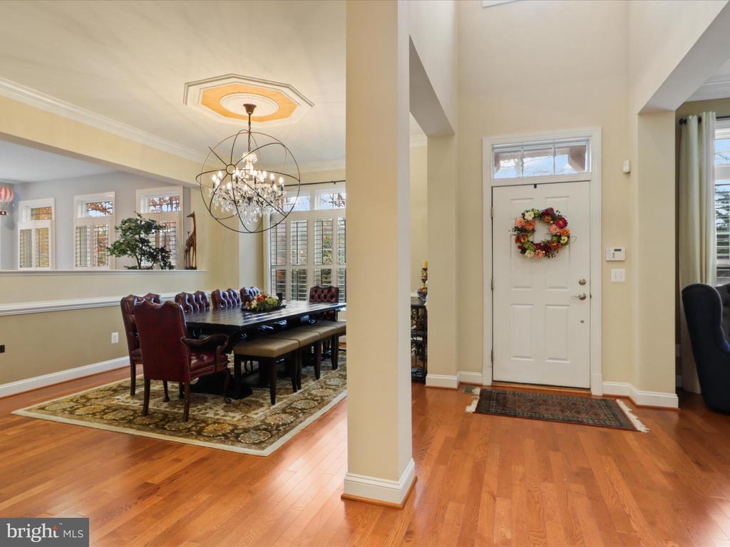 3895 BILLBERRY DRIVE