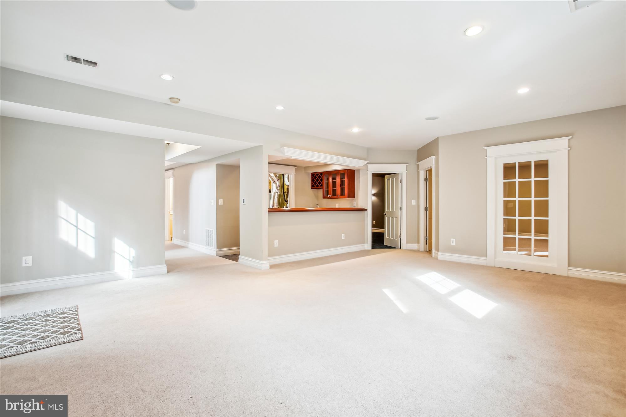 6633 VAN WINKLE DRIVE