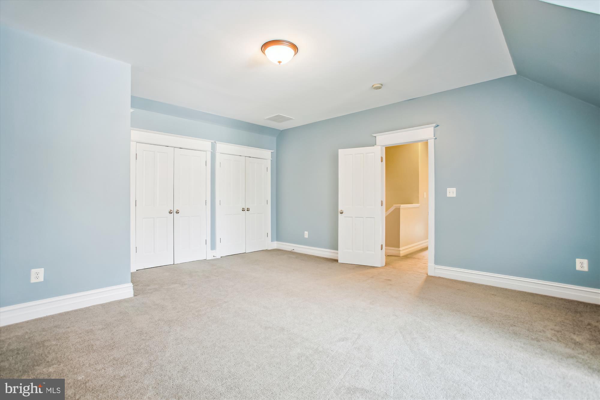 6633 VAN WINKLE DRIVE