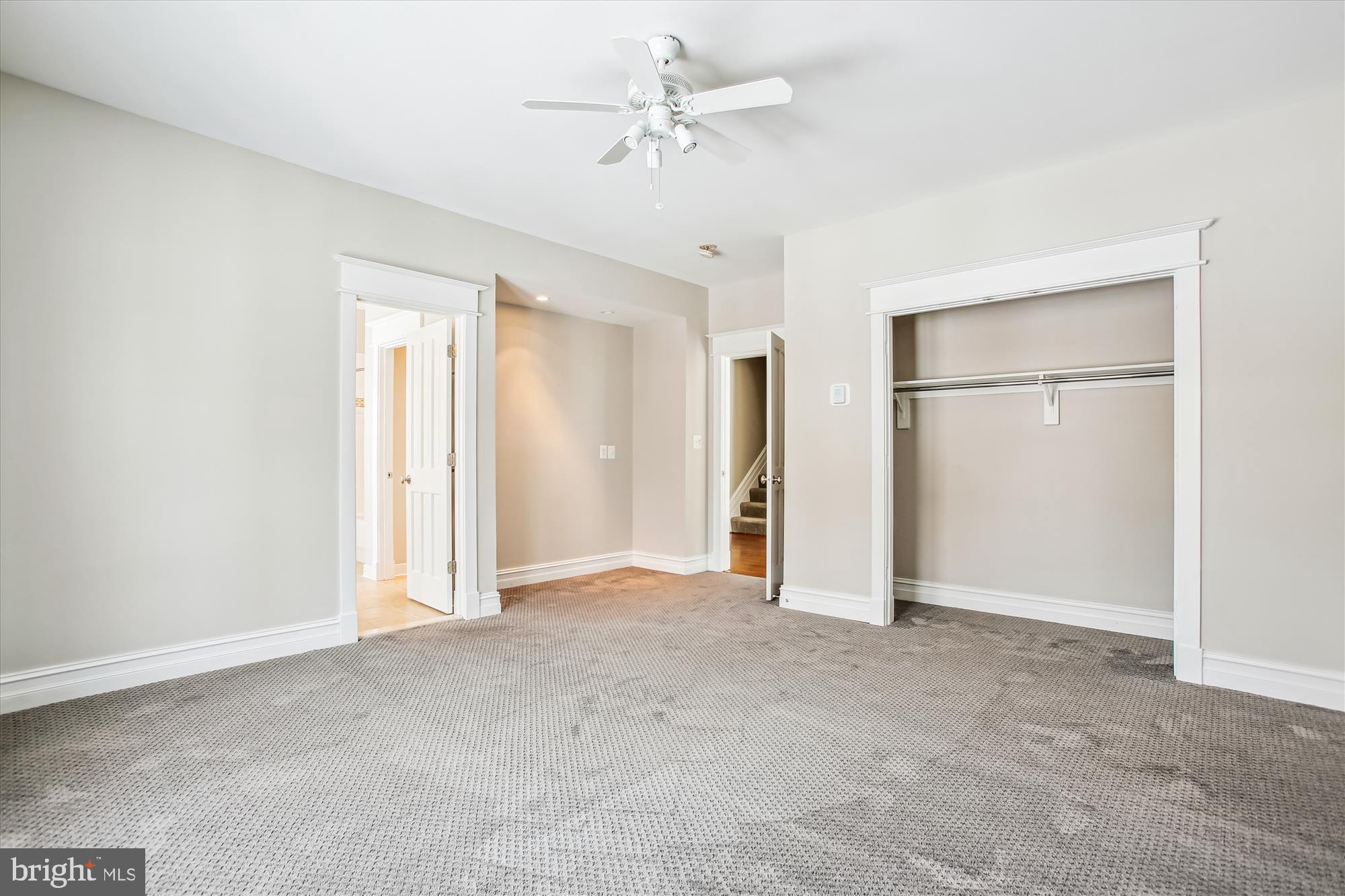 6633 VAN WINKLE DRIVE