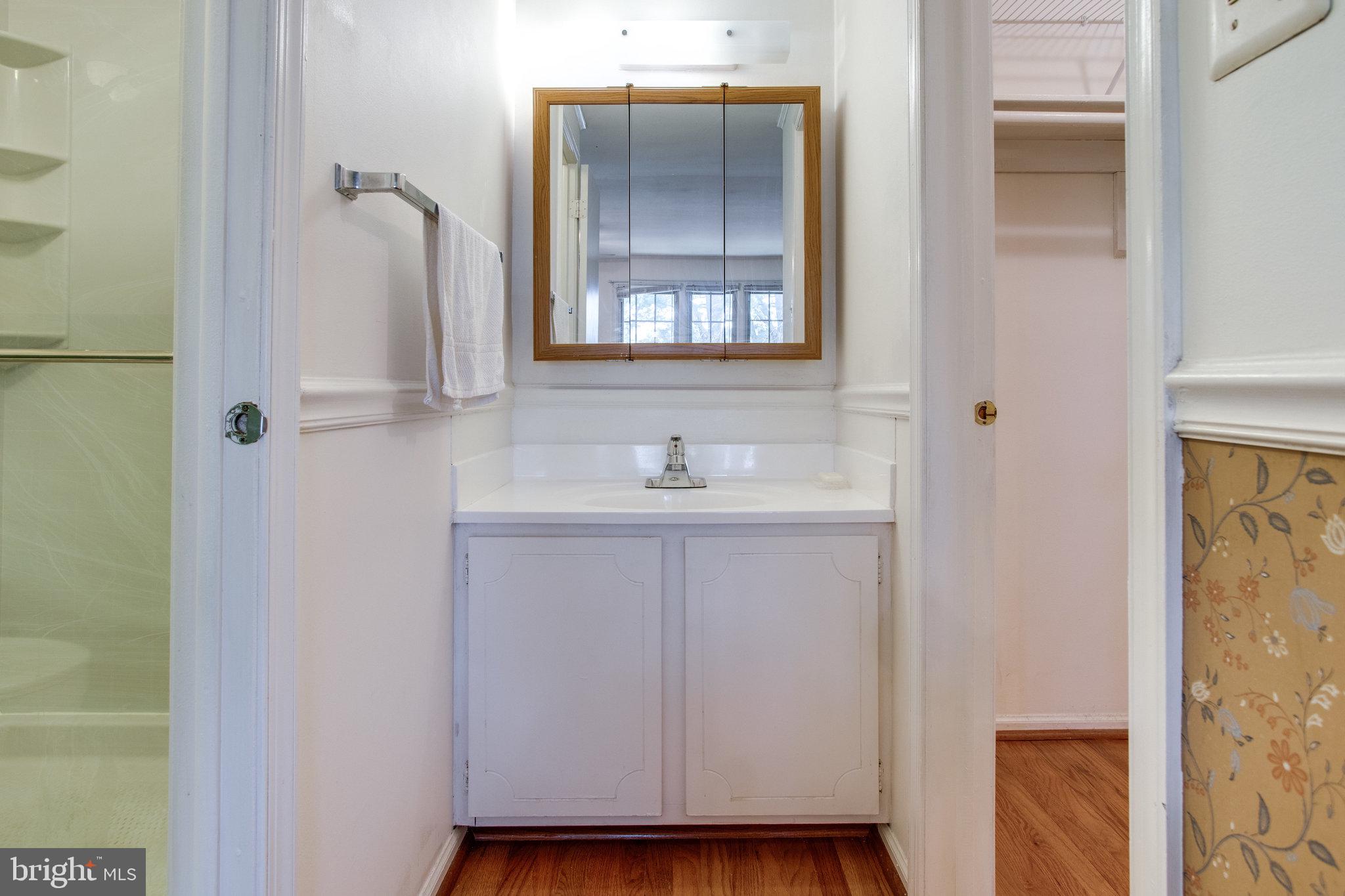 2880 SUTTON OAKS LANE