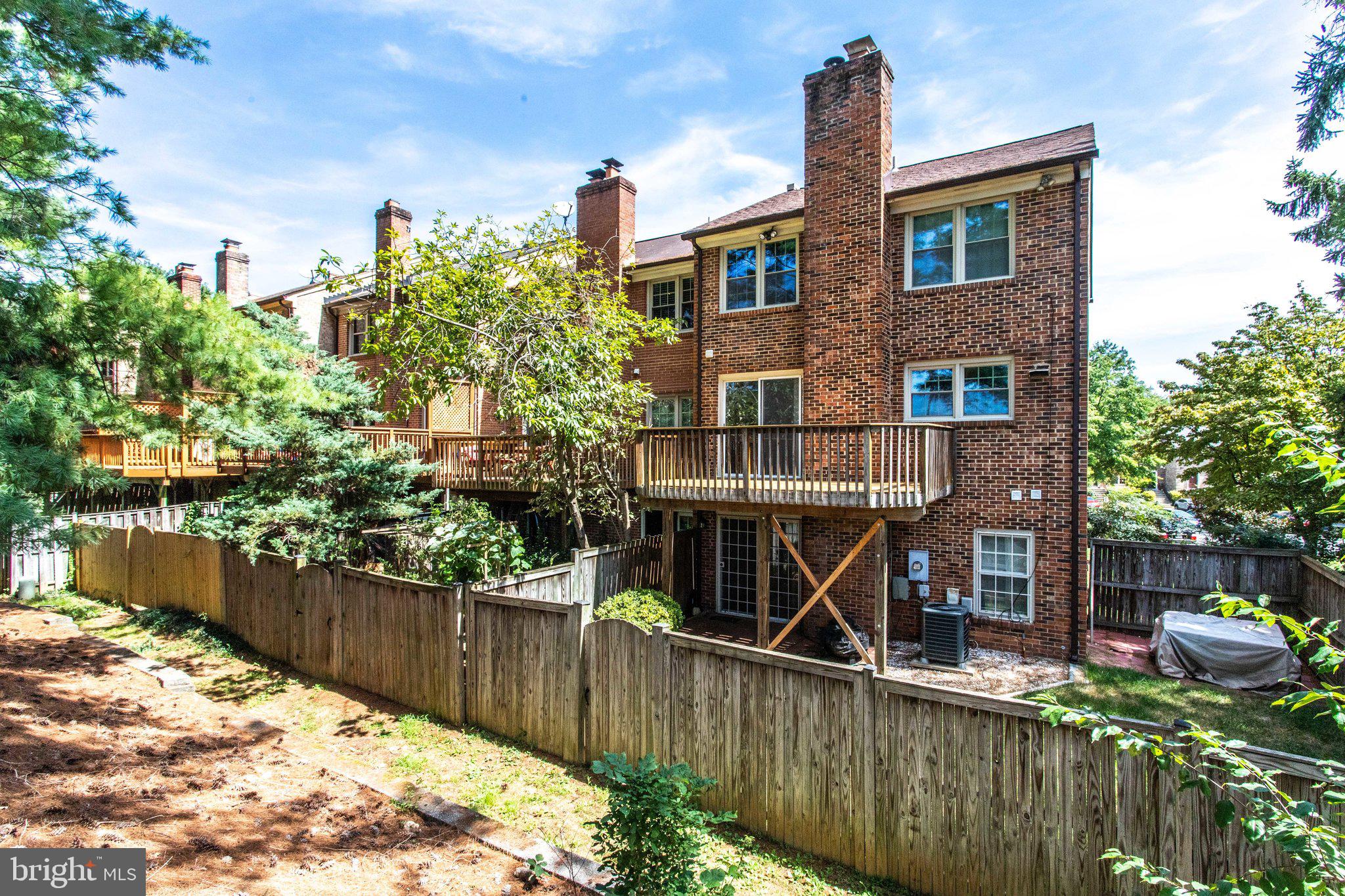 2880 SUTTON OAKS LANE