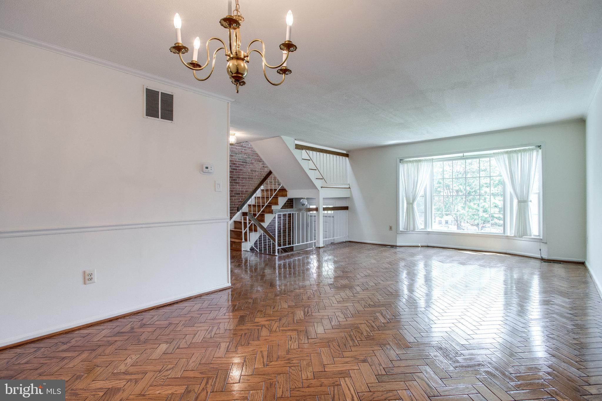 2880 SUTTON OAKS LANE