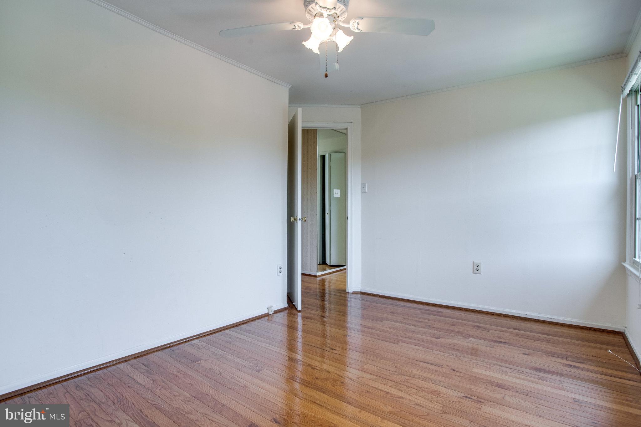 2880 SUTTON OAKS LANE