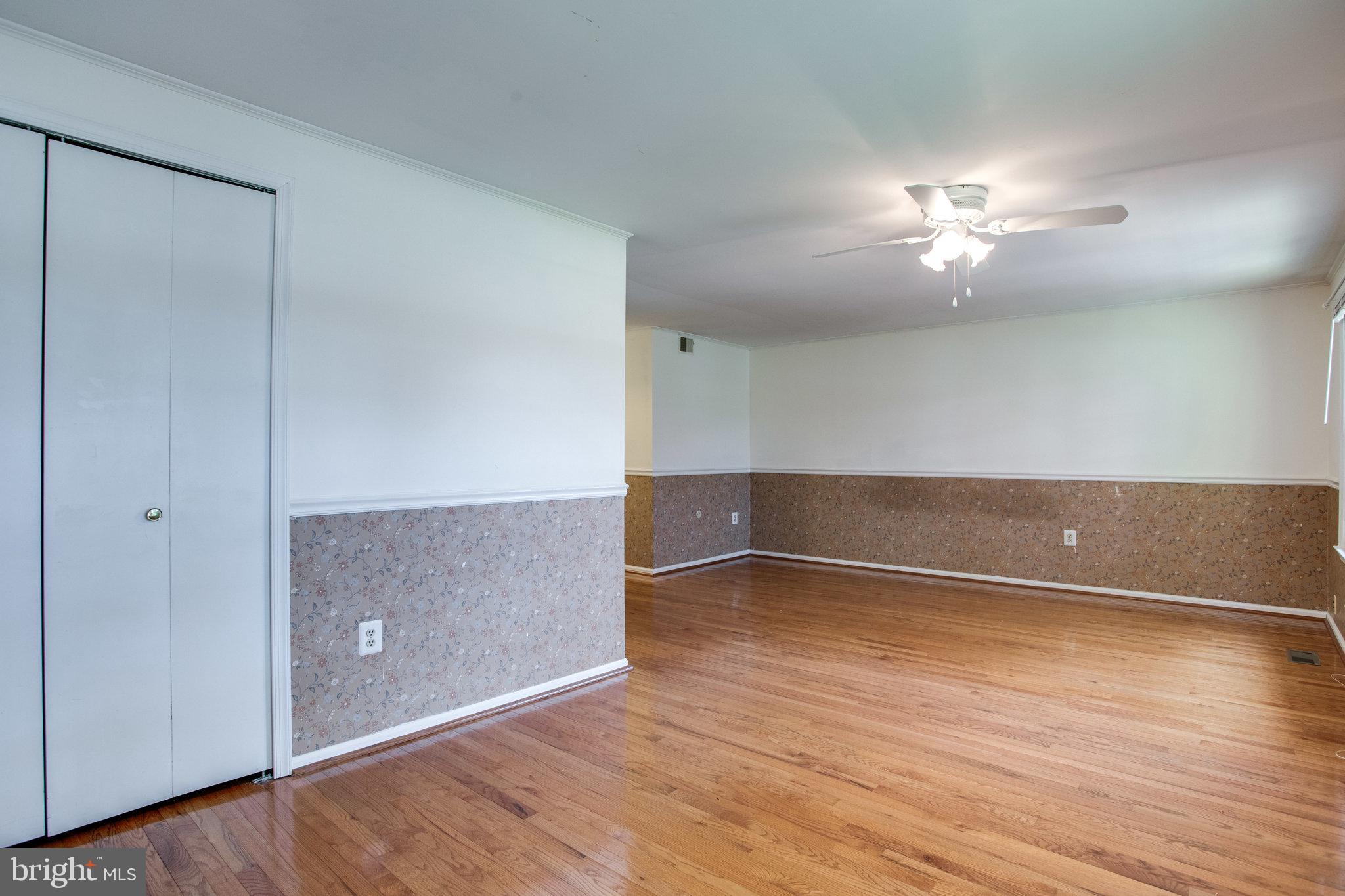 2880 SUTTON OAKS LANE