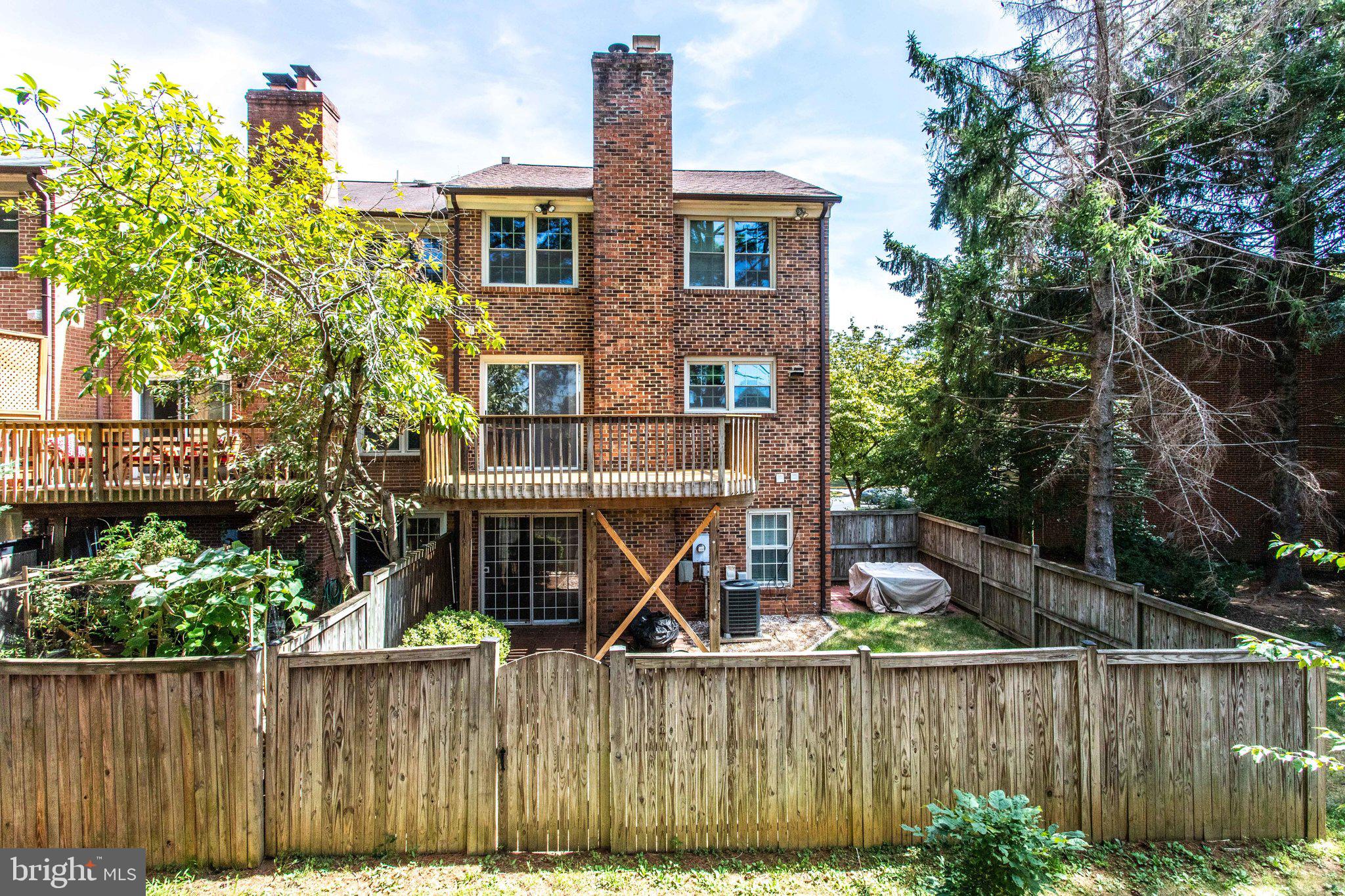 2880 SUTTON OAKS LANE