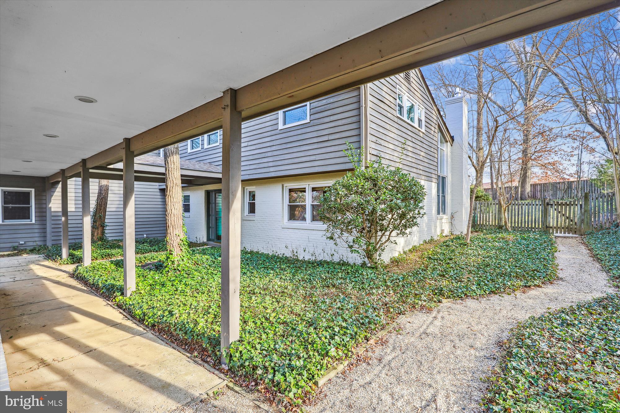 6154 BEACHWAY DRIVE
