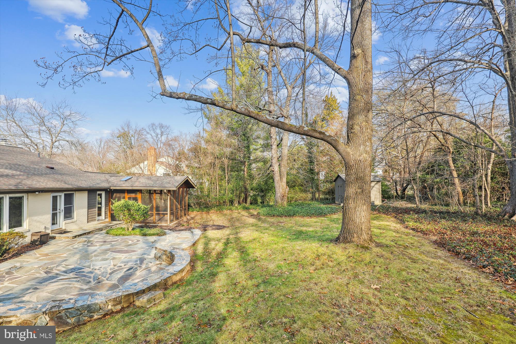 6154 BEACHWAY DRIVE