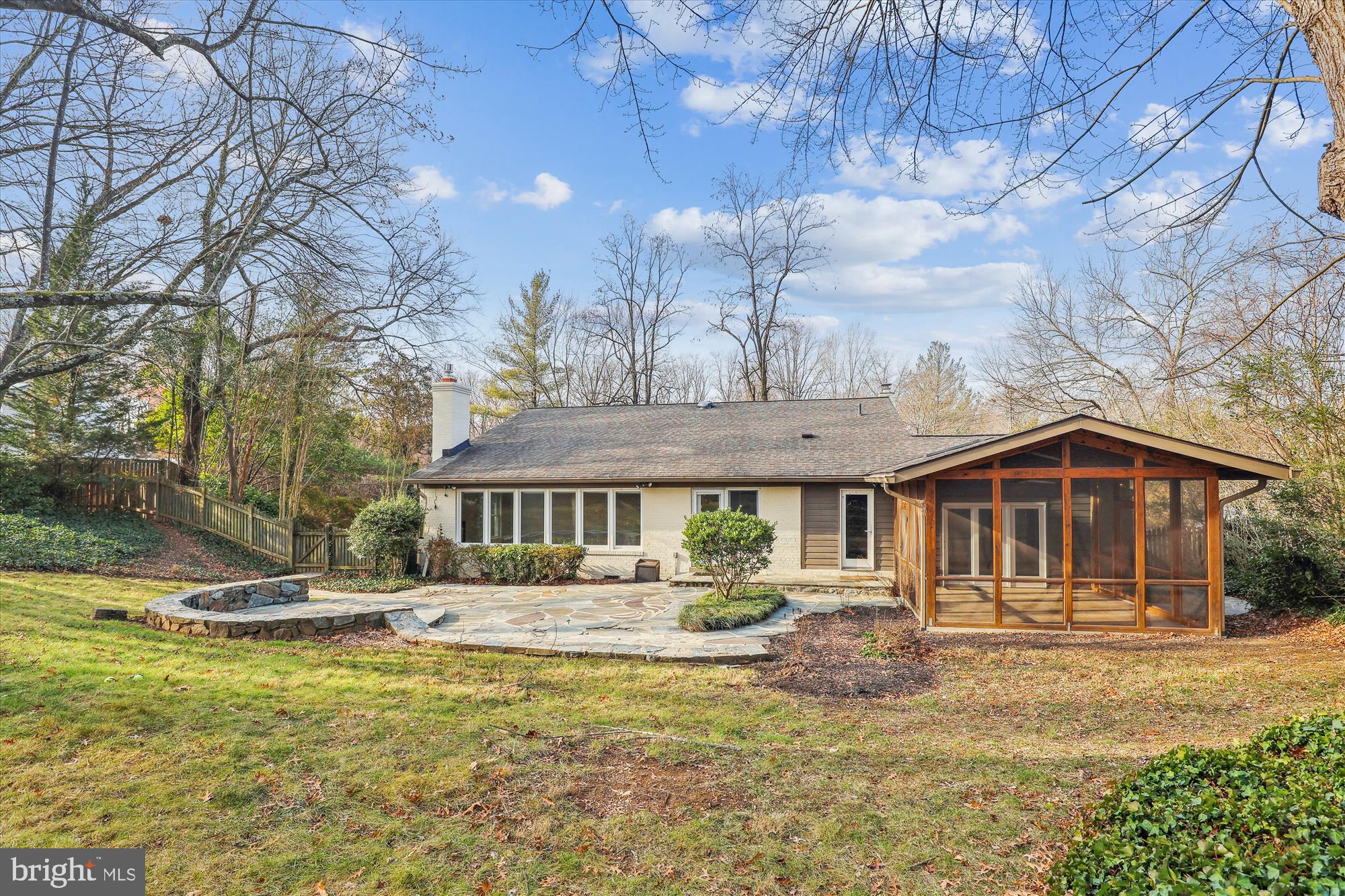 6154 BEACHWAY DRIVE