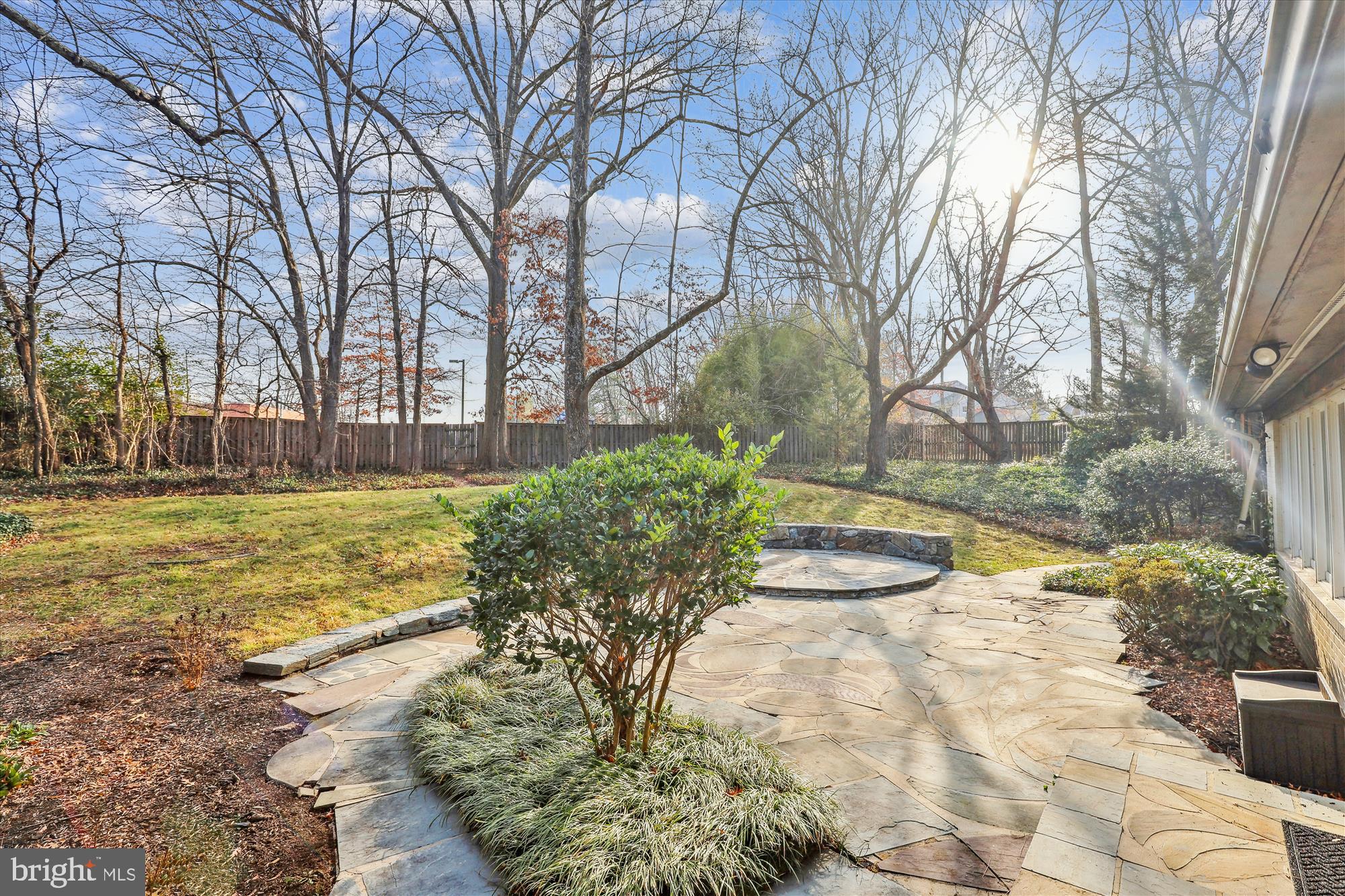 6154 BEACHWAY DRIVE