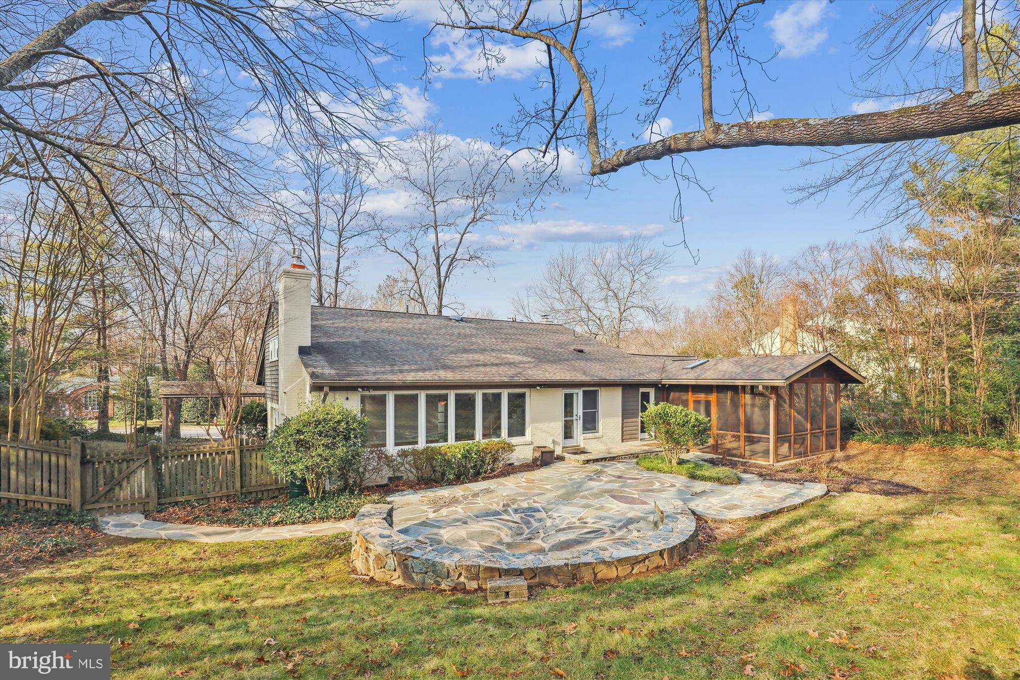 6154 BEACHWAY DRIVE