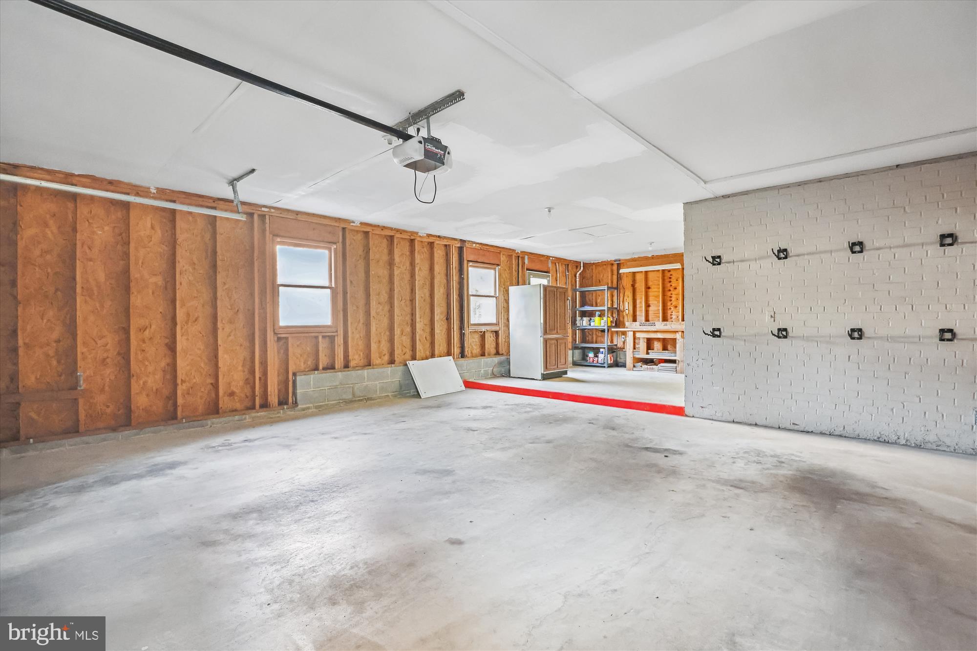 6154 BEACHWAY DRIVE