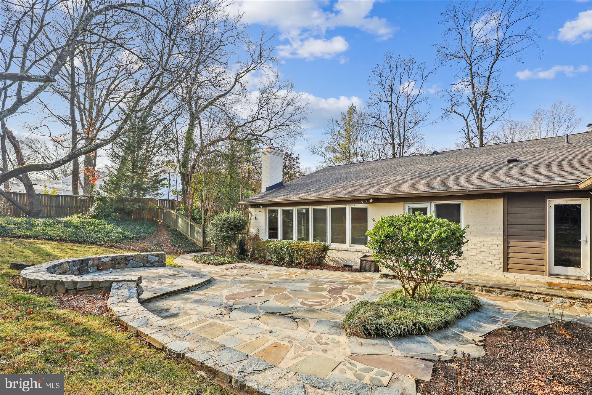 6154 BEACHWAY DRIVE