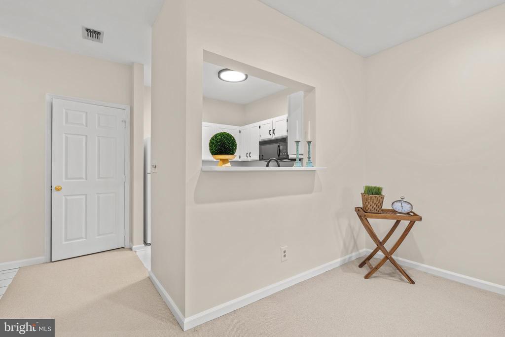 1704 LAKE SHORE CREST DRIVE 21