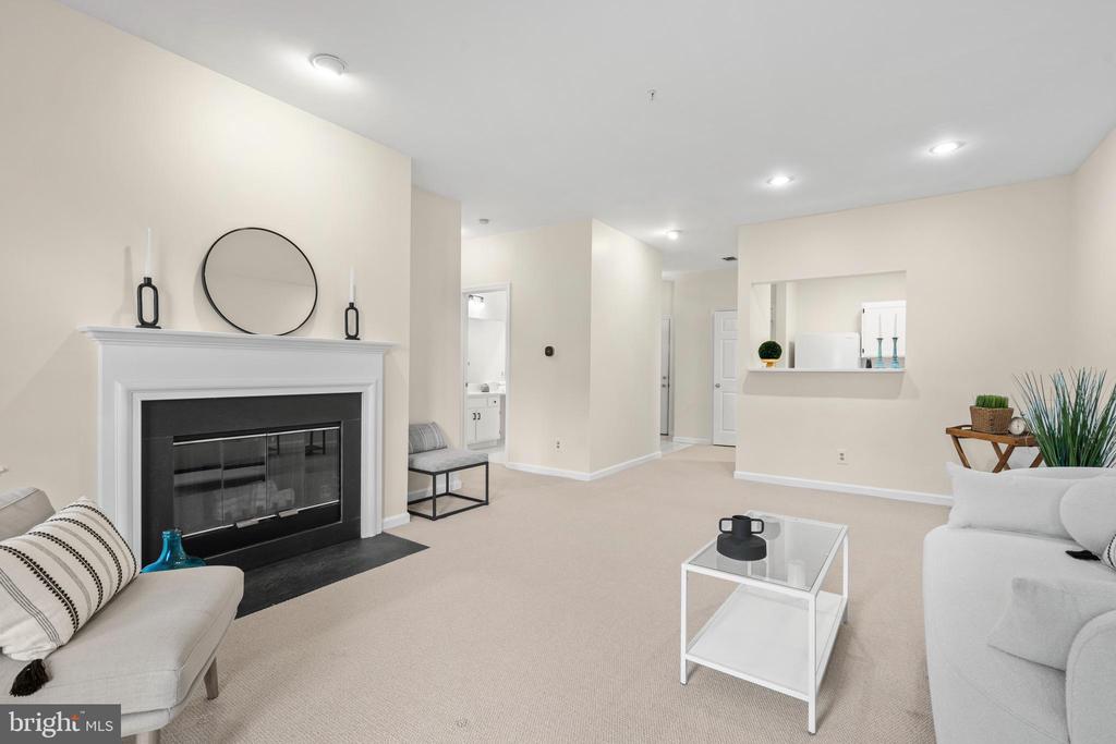 1704 LAKE SHORE CREST DRIVE 21