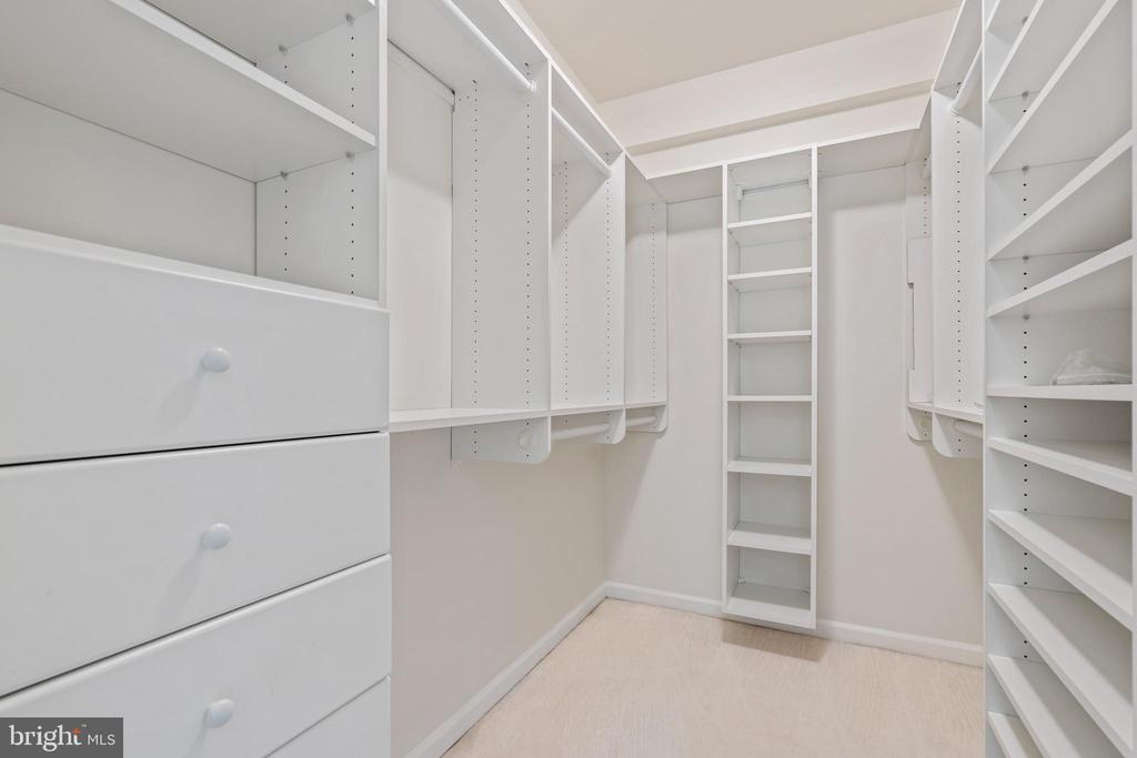 1704 LAKE SHORE CREST DRIVE 21