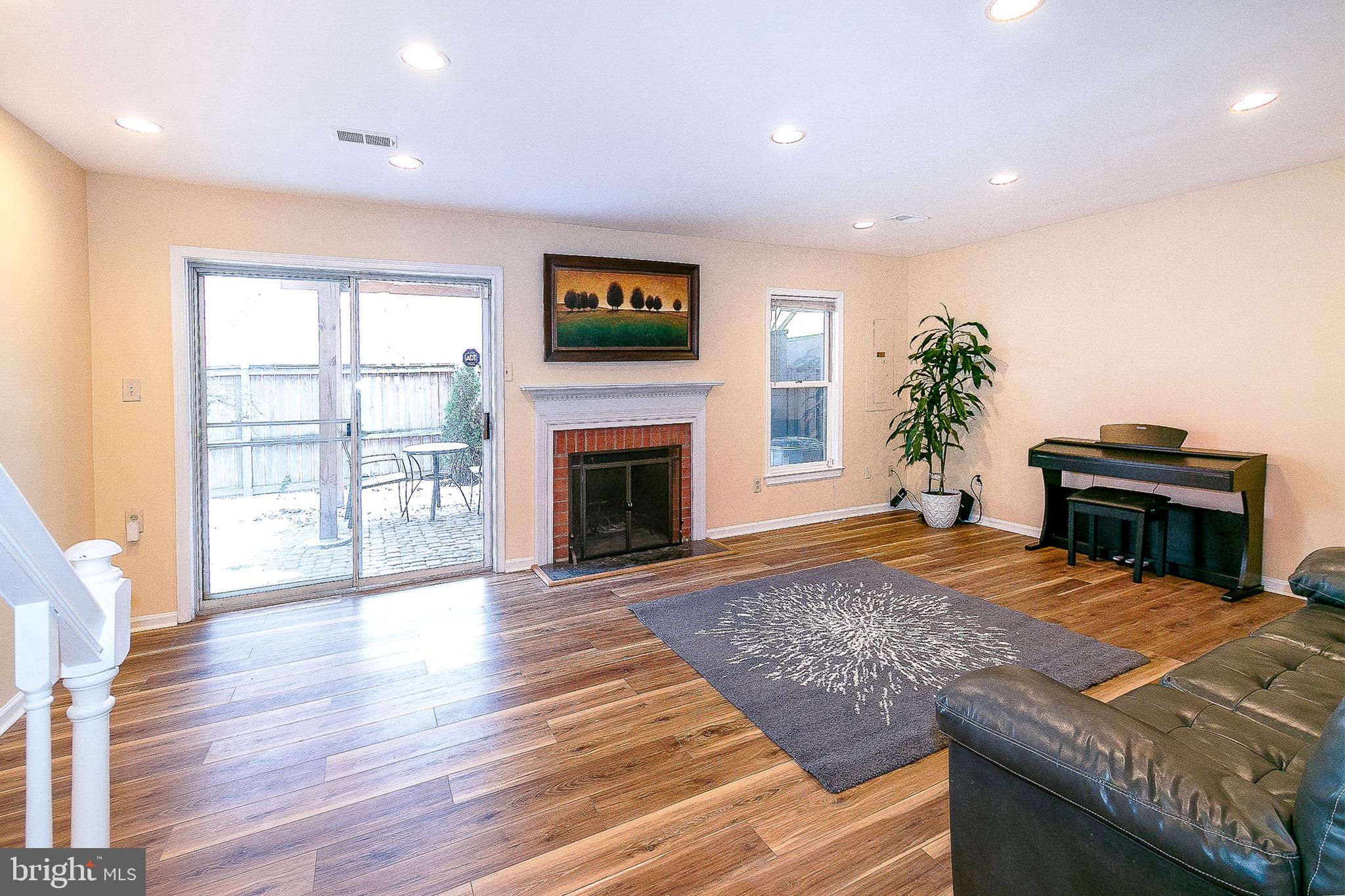 12332 QUIET HOLLOW COURT
